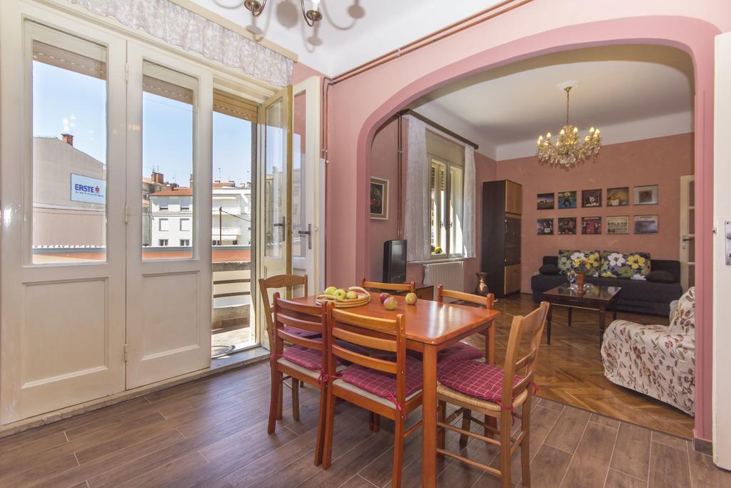 Spacious & Smart Center Apartment Pula Chambre photo