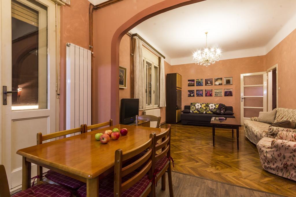 Spacious & Smart Center Apartment Pula Extérieur photo